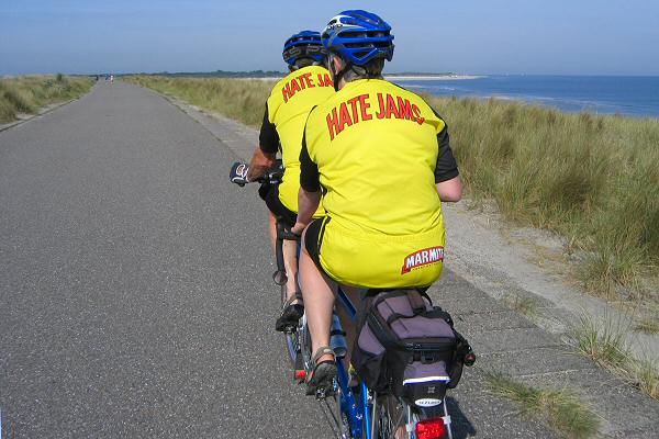 'Hate jams' - no problem there then.  Crossing the dyke towards Veere